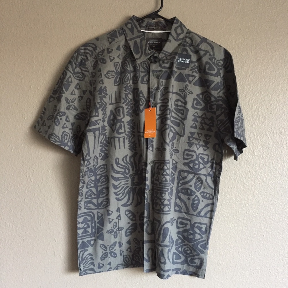 Quiksilver men’s Sz M Short sleeve shirt